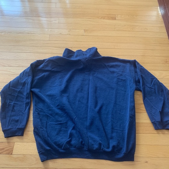 Blue graphic sweatshirt - Picture 2 of 2